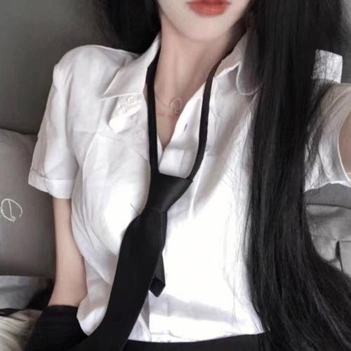 错把江山换美人